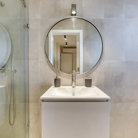 A Stunning 2br Experience In The Village Of By 360 Estates Apartment