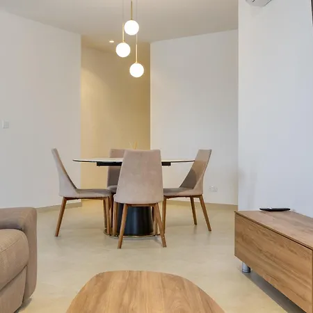 A Stunning 2br Experience In The Village Of By 360 Estates Apartment *