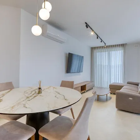 A Stunning 2br Experience In The Village Of By 360 Estates Apartment